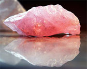 Rosenquarz Trommelstein